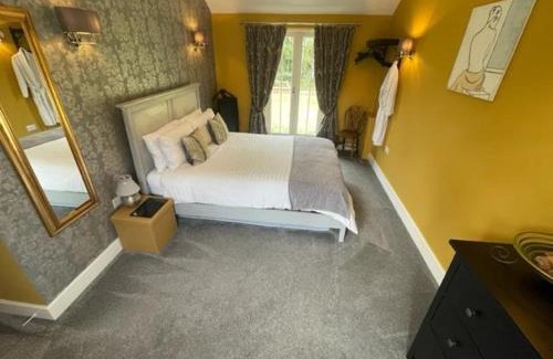 Halstead Apartment | Walnut Tree Cottage Barn