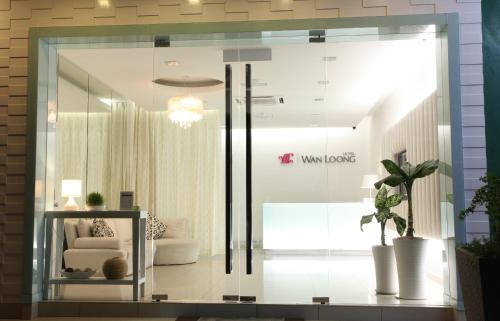 Pontian Hotel | Wan Loong Hotel