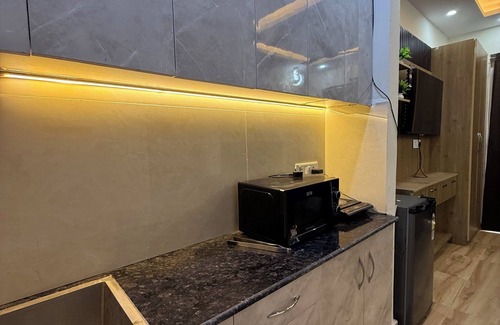 Greater Noida Apartment | WanderNest stay