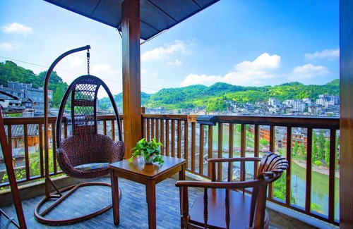 Fenghuang House | Wang Jiang Reclusive Boutique Inn