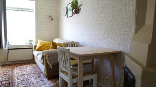 Raahe Apartment | Wanha Ruustinna, Huoneisto vanhassa Raahessa