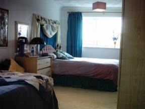 Hayling Island Bed & Breakfast | Waratah Lodge