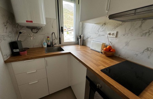 Cires Apartment | Warm apartment in the mountains, with great hiking trails around.