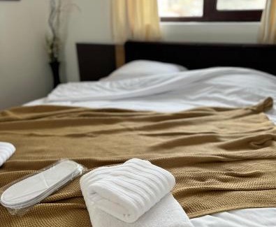 Baneasa Apartment | Warm'n Cozy, Modern Baneasa Studio