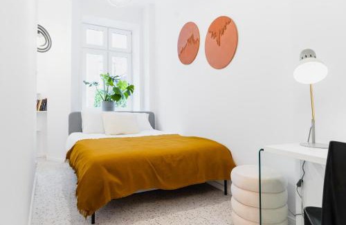 Nowa Praga Apartment | Warsaw Concierge Koneser