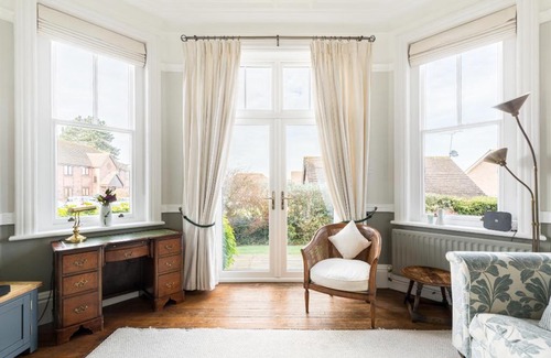 Warwick Apartment | Warwick Victorian Apartment