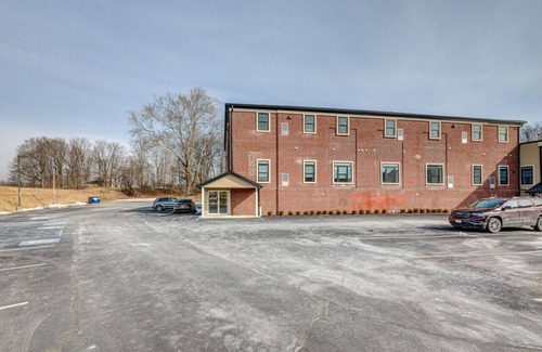 East Stroudsburg Apartment | Washington302 · Luxury Industrial Style King SuiteA- Shawnee Mtn!