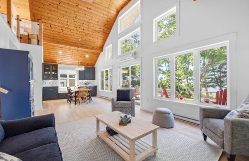 Bayview Cottage | Water Front Cottage in Stanley Bridge- Just Minutes To Cavendish Beach