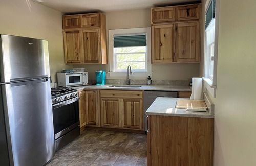 Kilmarnock Cottage | Water front estate on farm cidery. Pet friendly with inviting private beach.