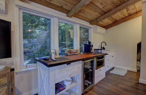 Manassas Cabin | Water Front Spectacular! 40min from Washington DC - 10 Minutes from Manassas