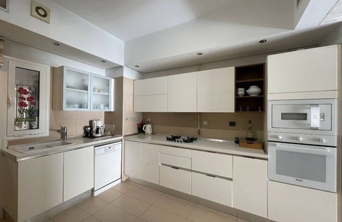 Tunis Apartment | Water View