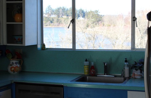 Sunlight Beach Cottage | Water Views, Sunlight Beach Useless Bay, Romantic #Whidbey Island #Getaway