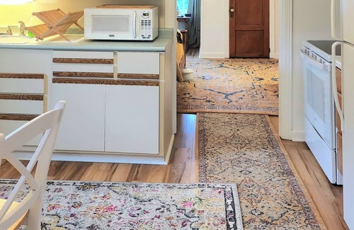 Limekiln Apartment | Waterfront 1 bedroom apartment at Sanctuary of the Swan Aparthotel