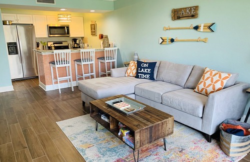 Walden on Lake Conroe Condo | Waterfront - 1st Floor! Beautifully Decorated 2 Bedroom/2Bath - Sleeps 6/8
