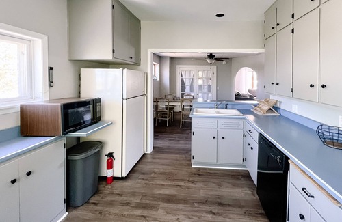 Algoma Apartment | Waterfront 3 bedroom upper vacation home.