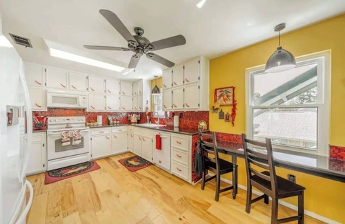 Blanchard House | Waterfront 5BR + Hot Tub + Fire Pit with Awesome Building for Entertaining!