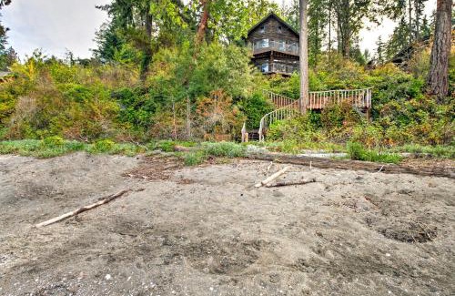 Rollingbay House | Waterfront Bainbridge Island Home Stunning Views!