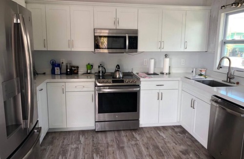 Cutthroat Harbor Estates House | Waterfront beach house with boat ramp