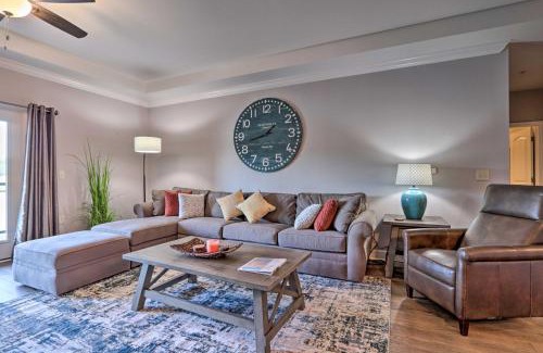 Bean Station Apartment | Waterfront Bean Station Condo with Balcony and Views!