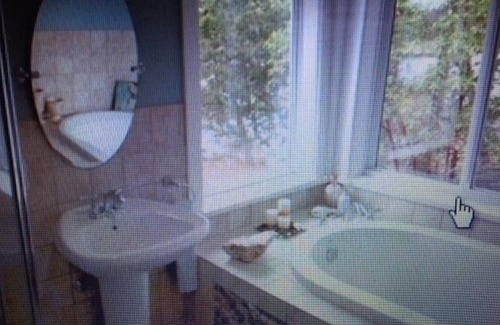 Lasqueti Island Cottage | Waterfront Beautiful Custom Built Home,new In 2009, Situated On Private 1 Acre