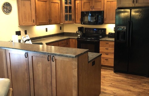 Pickerel House | Waterfront Cabin on Crane Lake, Pickerel, WI 4 bedroom plus loft, 3 full bath
