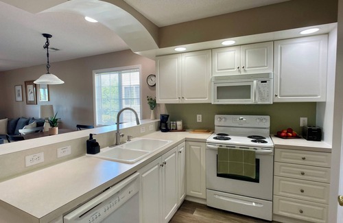 Little River Condo | Waterfront Condo at Eastport Golf Club. Pet friendly 1st floor 10mins to beach