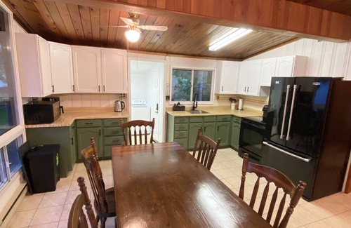 Hastings House | Waterfront Cottage
