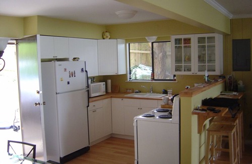 Mayne Island Cottage | Waterfront cottage close to ferry