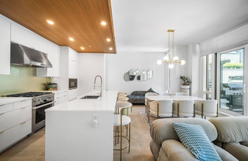 Horseshoe Bay Apartment | Waterfront Cozy 2 Bed 2 Bath Apartment