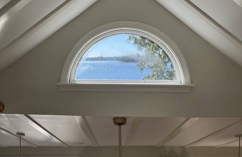 Portsmouth Cottage | Waterfront, Dog-Friendly Cottage on the Cove. In safe, quiet neighborhood.