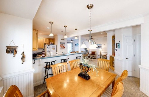 Hatteras Condo | Waterfront Family Condo w/Free WiFi, Shared Pool, Private W/D, Water Views