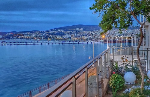 Kusadasi Apartment | Waterfront Flat in Center with stunning view