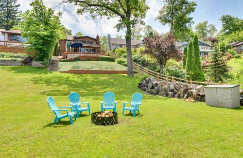 Fox Lake House | Waterfront Fox Lake Vacation Rental with Fire Pit!