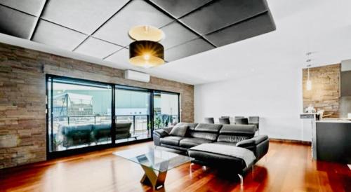 Patterson Lakes Apartment | Waterfront Getaway