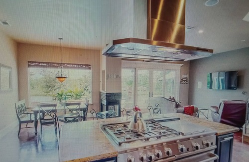 Lakeview Jefferson County House | Waterfront home, Private Pool, private dock, 30 min from 5 star resort,