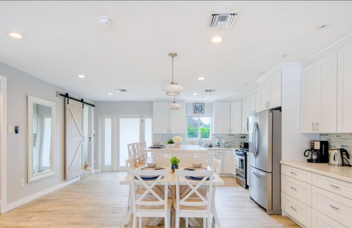 Pompano Isles House | Waterfront home with private pool, outdoor living area, washer/dryer, & AC