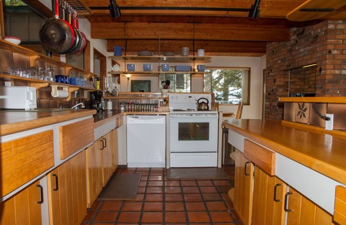 Juan de Fuca Electoral Area House | Waterfront home with jaw-dropping views, easy beach access, hot tub