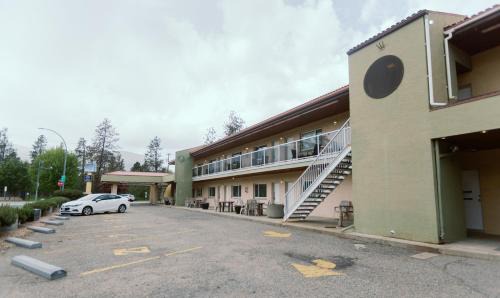 Okanagan-Similkameen Hotel | Waterfront Inn