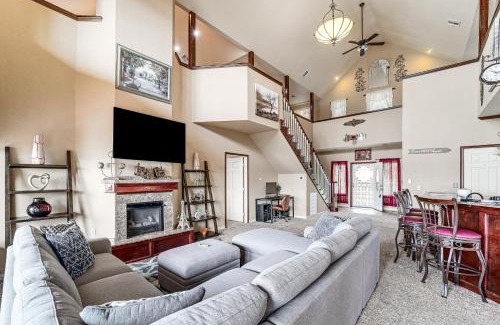Longtown House | Waterfront Lake Eufaula Home Multi-Level Balcony