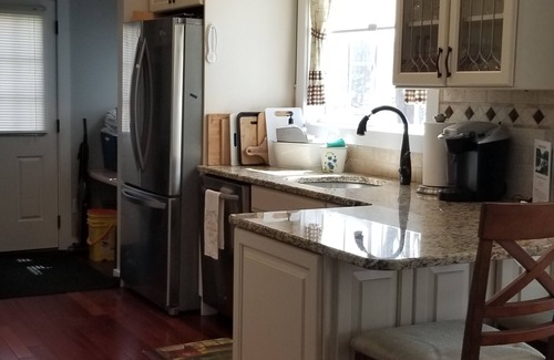 Northwest Harwinton Cottage | Waterfront Lake Home on Tranquil Harwinton Lake with spectacular 180⁰ view.