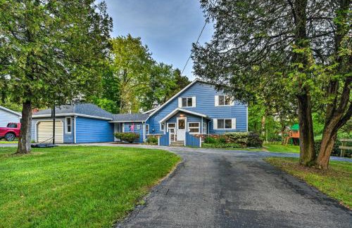 Forestville House | Waterfront Lake Huron Getaway Private Beach!