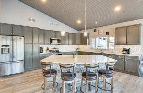 Roach House | Waterfront Lake of the Ozarks Home with Private Dock