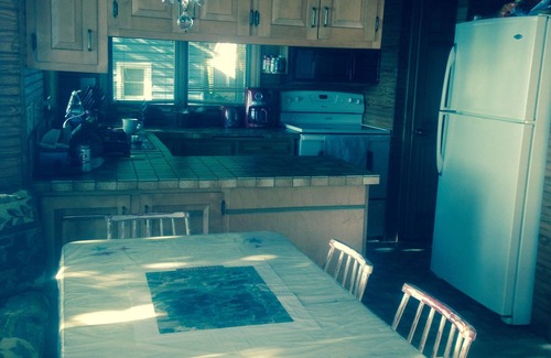 South Haven Cottage | Waterfront, Lake Sylvia Cabin w/Massive Deck & 2 Docks 3BR/2BA - Sleeps 8