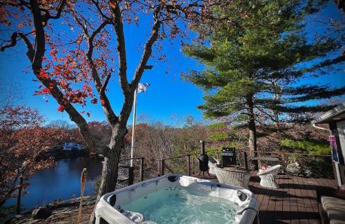 Clinton House | Waterfront Lakehouse Getaway in Clinton with HOT TUB