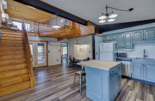 Pocono Lake House | Waterfront Lakehouse: Lakefront, Views, Sauna, Kayaks, Games, Pinball, and more