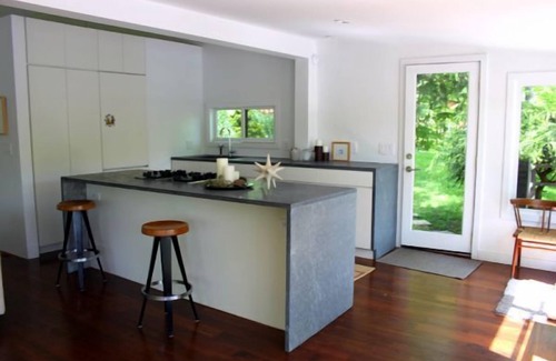 Bethlehem Village Cottage | Waterfront modern oasis under 2 hours from NYC. Lots to enjoy all year long!