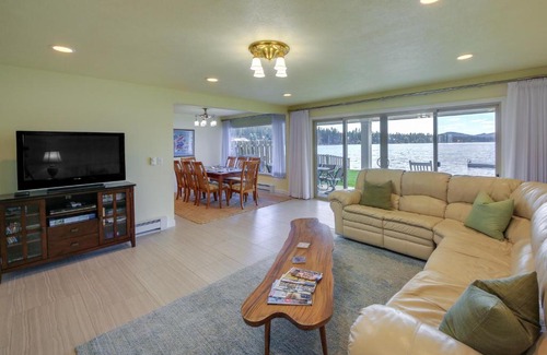 Newport House | Waterfront Newport Home with Private Boat Dock!