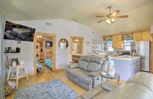 Port Isabel House | Waterfront Port Isabel Getaway: Bring Your Pet!