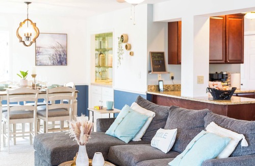 White Stone House | Waterfront Retreat w/Hot Tub, Game Room, Kayaks, 2 Kings, + more!