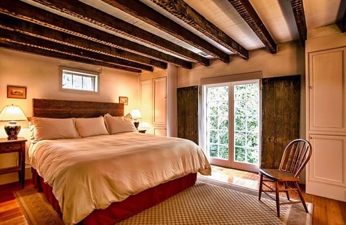 South of Broad Bed & Breakfast | Waterfront Stay in a Historic Carriage House!